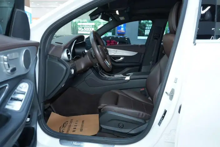 Mercedes-Benz GLC 2022 Model Facelift GLC 260 L 4MATIC Dynamic Model – фото 20