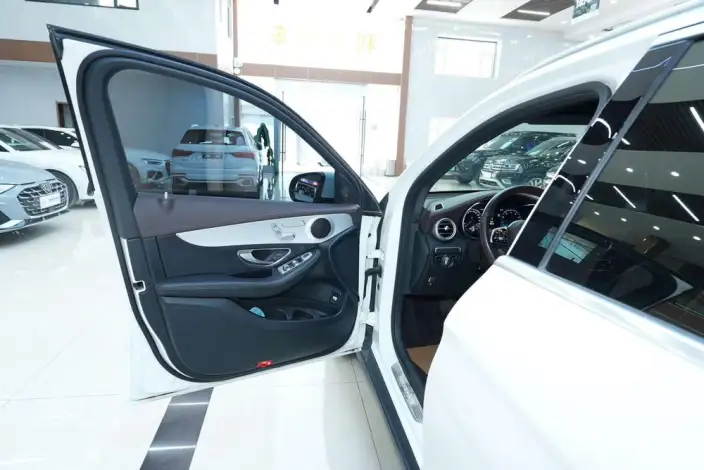Mercedes-Benz GLC 2022 Model Facelift GLC 260 L 4MATIC Dynamic Model – фото 22