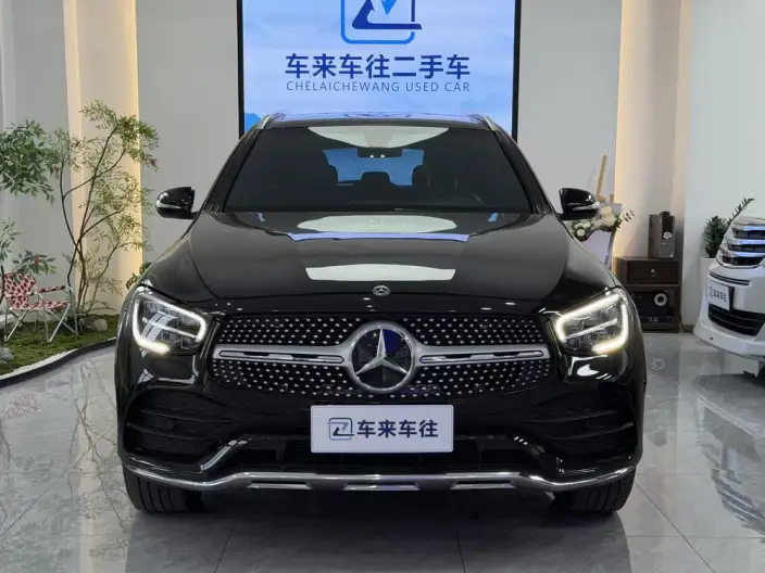 Mercedes-Benz GLC 2020 Model GLC 260 L 4MATIC Luxury Model – фото 2