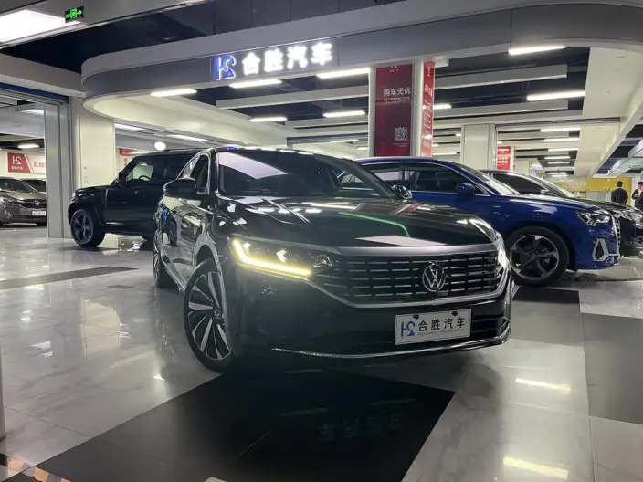 Volkswagen Passat 2022 Model 330TSI Elite Edition – фото 3