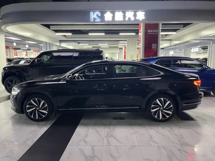 Volkswagen Passat 2022 Model 330TSI Elite Edition – фото 4
