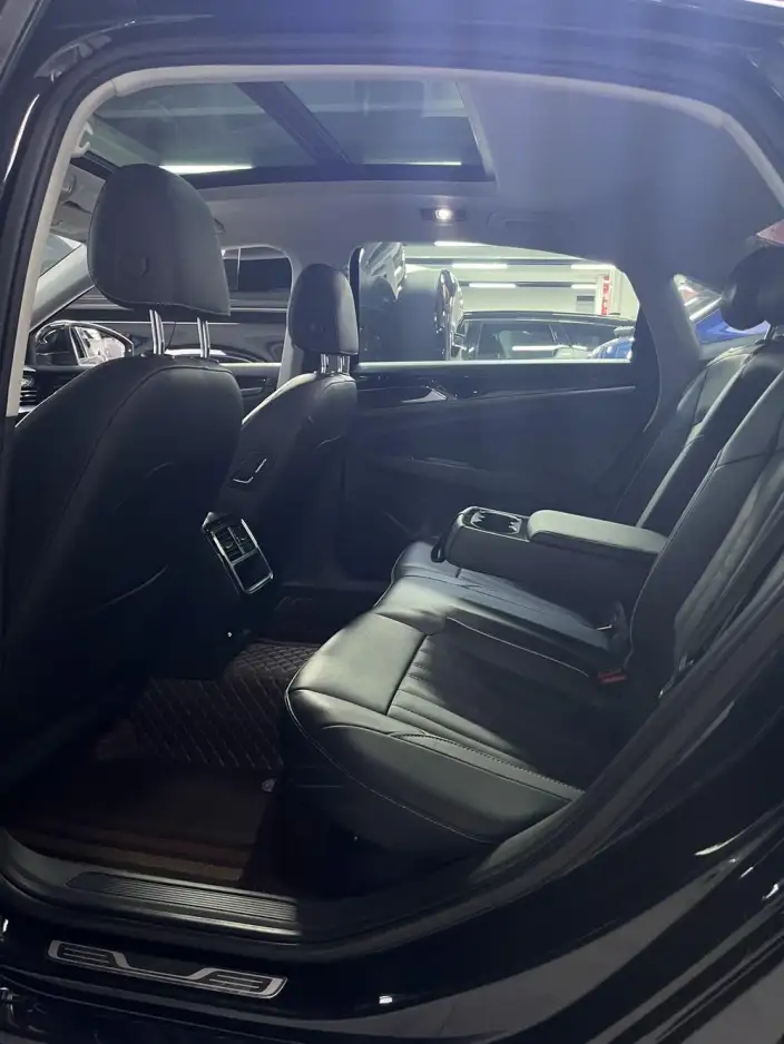 Volkswagen Passat 2022 Model 330TSI Elite Edition – фото 12