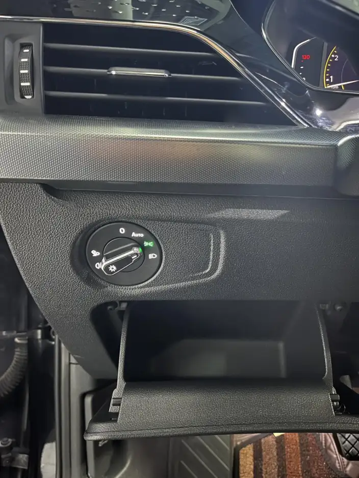 Volkswagen Passat 2022 Model 330TSI Elite Edition – фото 17