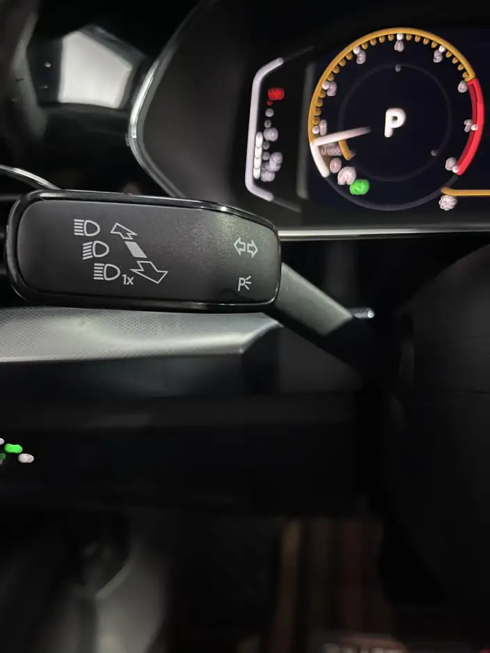 Volkswagen Passat 2022 Model 330TSI Elite Edition – фото 28