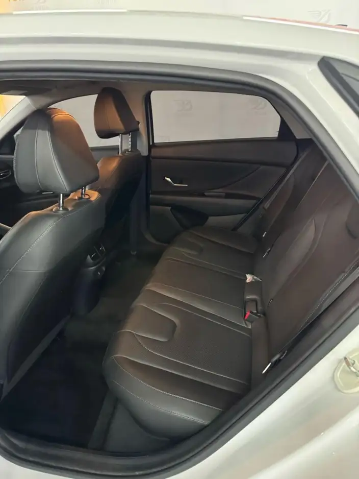 Hyundai Ioniq 2023 Model 1.5L CVT LUX Premium Edition – фото 13