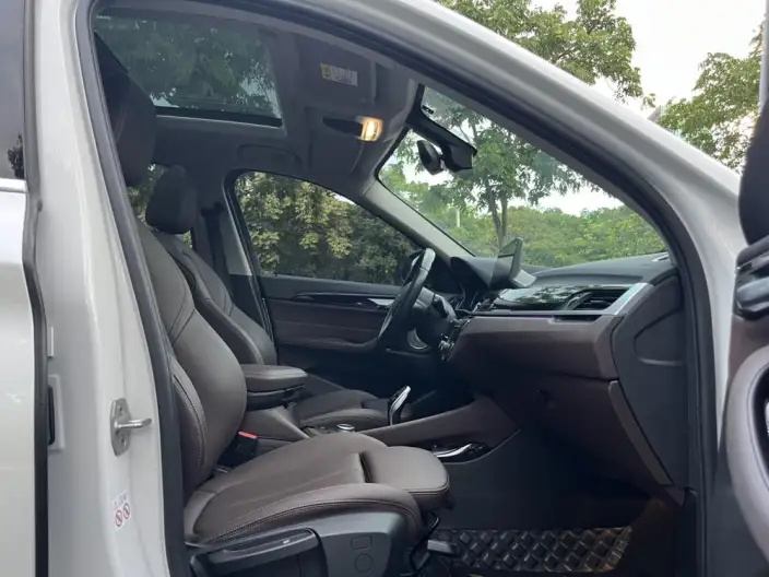 BMW X1 2021 Model sDrive20Li Exclusive Model – фото 17
