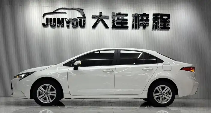 Toyota Levin 2022 Model 185T CVT Deluxe Edition – фото 3