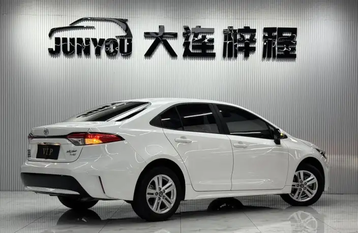 Toyota Levin 2022 Model 185T CVT Deluxe Edition – фото 6