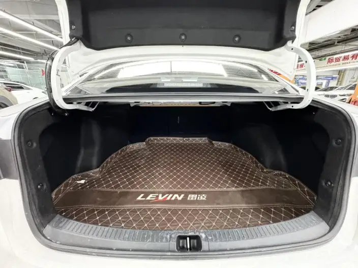Toyota Levin 2022 Model 185T CVT Deluxe Edition – фото 18