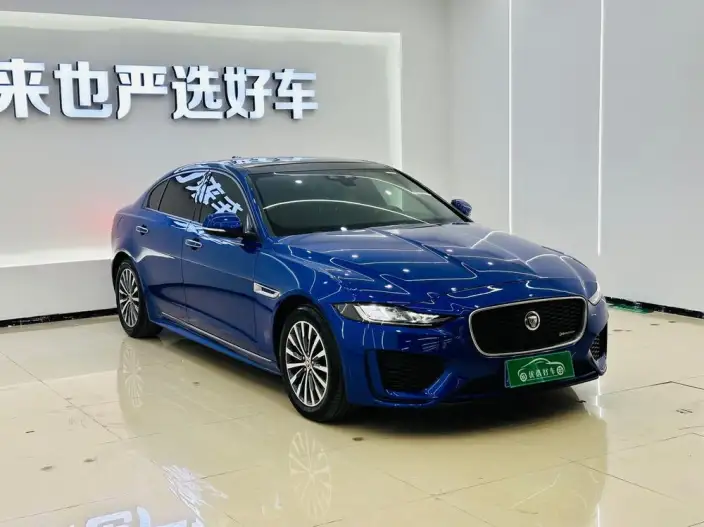 Jaguar XE L 2020 Model 2.0T 200PS R-DYNAMIC Youth Sports Edition – фото 3