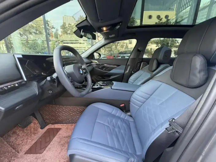 BMW 5 Series 2024 Model 530Li Exclusive Model Luxury Set – фото 11
