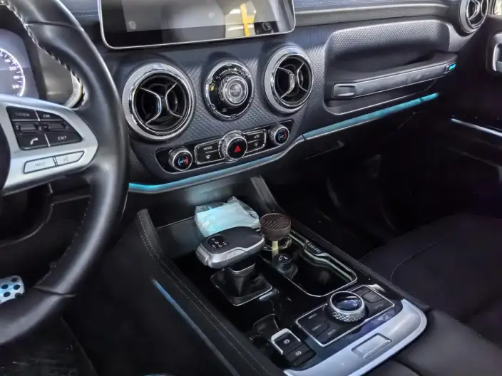 BAIC BJ40 2020 Model 2.0T Automatic 4WD City Hunter Edition Supreme Model – фото 9