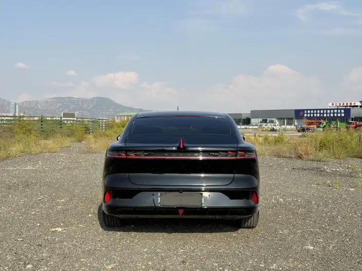 VOYAH Pursuit PHEV 2024 Model Ultra-long Endurance 4WD Executive Edition – фото 5