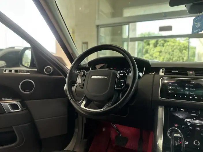 Range Rover Sport 2022 Model 3.0 L6 SE – фото 9