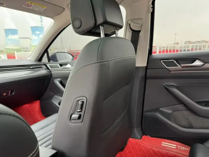 Volkswagen Magotan 2020 Model 330TSI DSG Leading Model – фото 10