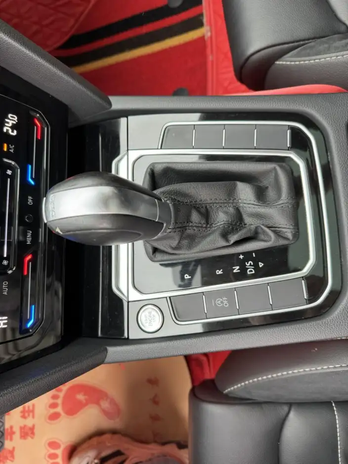 Volkswagen Magotan 2020 Model 330TSI DSG Leading Model – фото 15