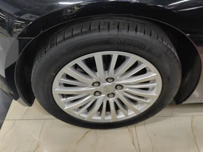 Cadillac CT6 2021 Model 28T Fashion Model – фото 4