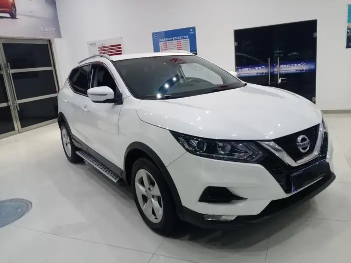 Nissan Qashqai 2022 Model 2.0L XV Smart Edition – фото 3