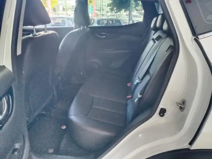 Nissan Qashqai 2022 Model 2.0L XV Smart Edition – фото 9