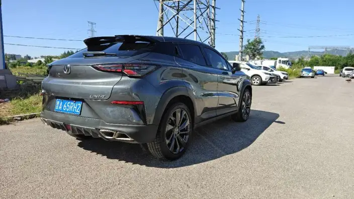 Changan UNI-T 2020 Model 1.5T Flagship Model – фото 5
