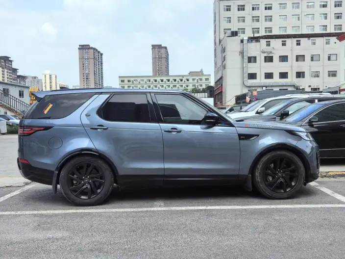 Land Rover Discovery 2020 Model 3.0 V6 30th Anniversary Special Edition – фото 3