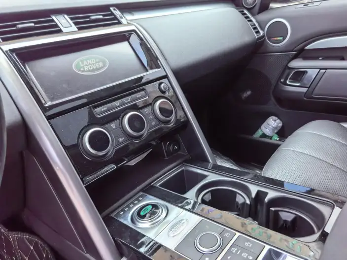 Land Rover Discovery 2020 Model 3.0 V6 30th Anniversary Special Edition – фото 10