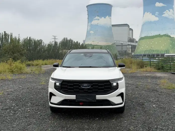 Ford Edge 2023 Model Ford Edge L 2.0T EcoBoost E Hybrid 4WD VII seat Supreme Model – фото 2