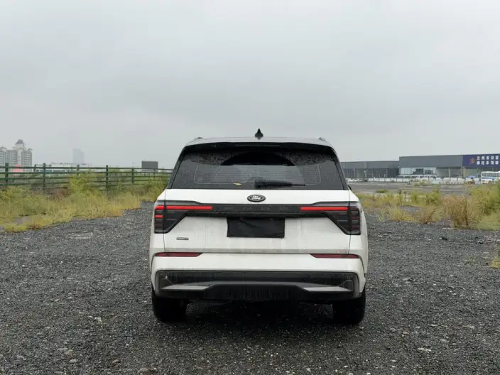 Ford Edge 2023 Model Ford Edge L 2.0T EcoBoost E Hybrid 4WD VII seat Supreme Model – фото 5