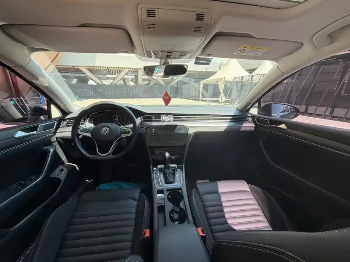 Volkswagen Magotan 2020 Model 330TSI DSG Leading Model – фото 7