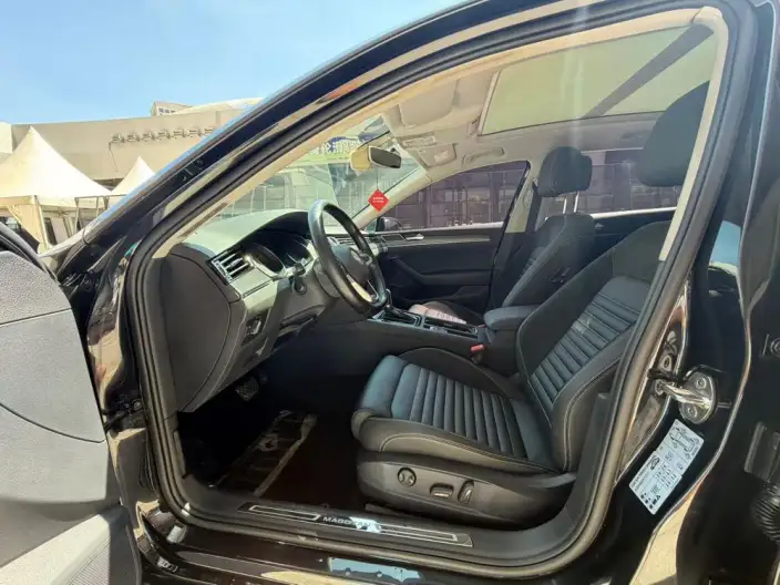 Volkswagen Magotan 2020 Model 330TSI DSG Leading Model – фото 8