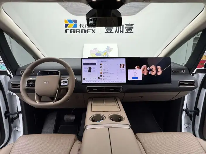 Li Auto MEGA 2025 Model Home Family Special Edition – фото 19