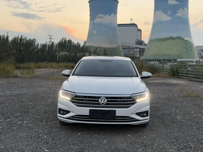 Volkswagen Sagitar 2021 Model 200TSI DSG Comfort Zhilian Edition – фото 2