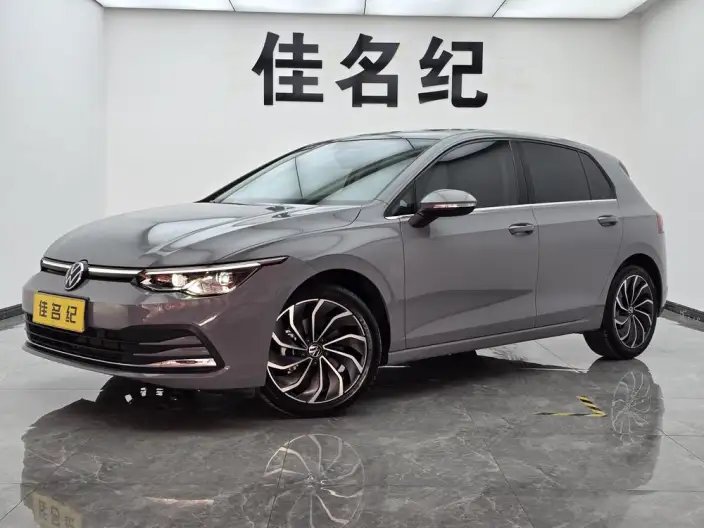 Volkswagen Golf 2021 Model 280TSI DSG 30th Anniversary Memorial Edition – фото 1
