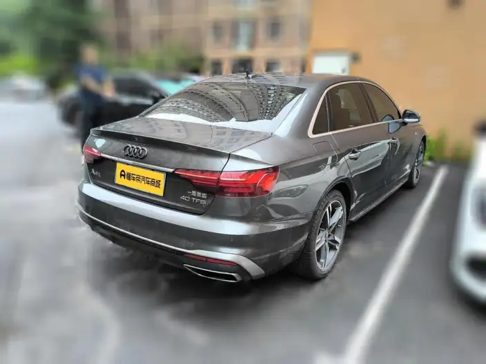 Audi A4 L 2020 Model 40 TFSI Fashion Dynamic Model – фото 4