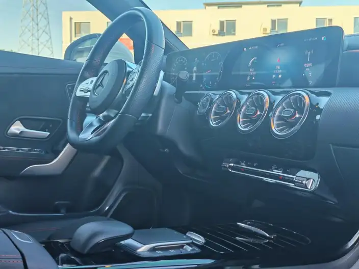 Mercedes-Benz CLA Imported 2021 Model CLA 200 Four-door Coupe – фото 8