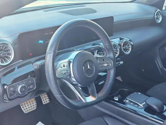 Mercedes-Benz CLA Imported 2021 Model CLA 200 Four-door Coupe – фото 10