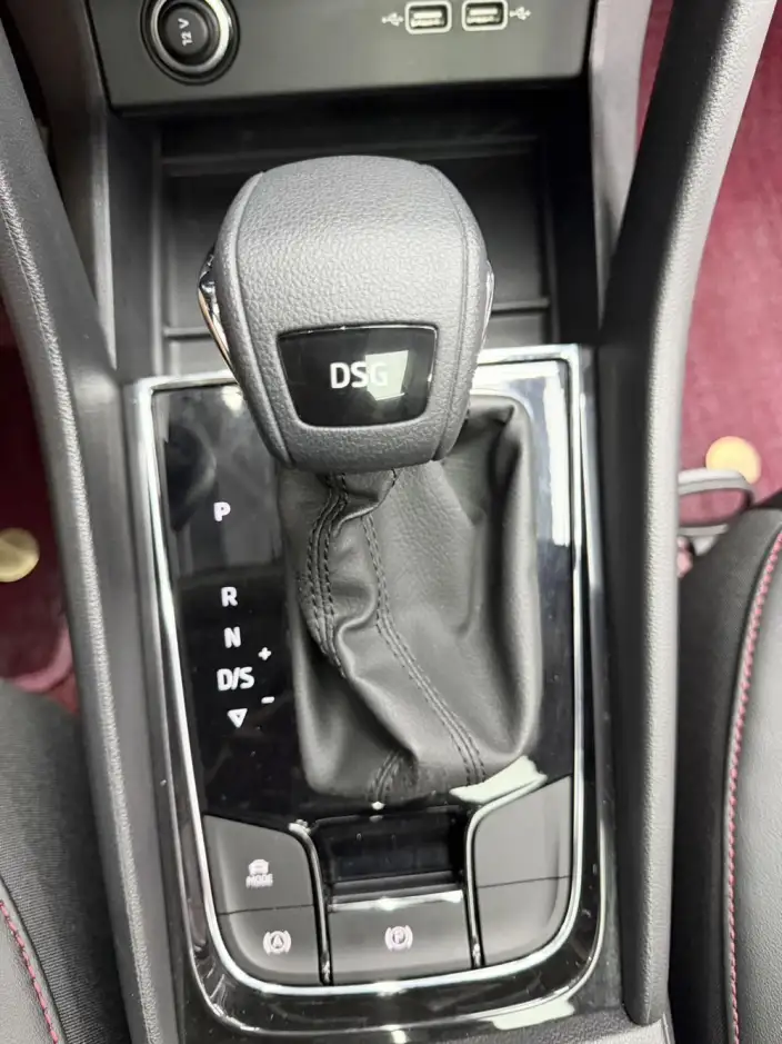 Karoq 2023 Model TSI280 Luxury Edition – фото 16