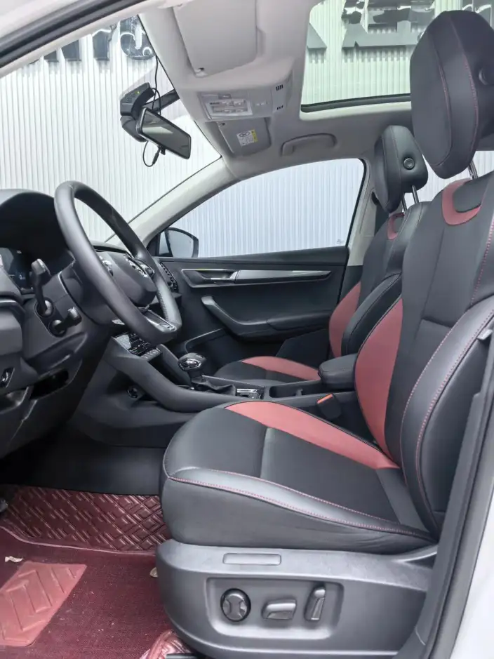 Karoq 2023 Model TSI280 Luxury Edition – фото 18