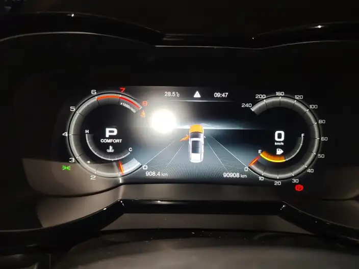 GAC Trumpchi GS8 2020 Model 390T 2WD Luxury Zhilian Edition 7 seat – фото 6
