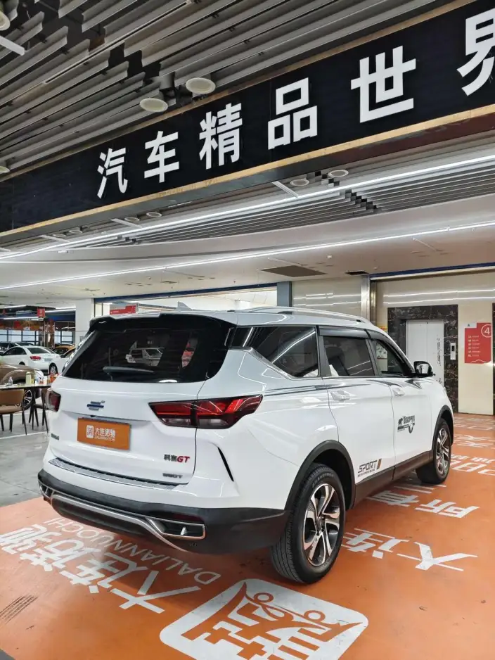 Changan Auchan Cos 2020 Model GT 2.0T Automatic Fashion Model 6 seat – фото 6