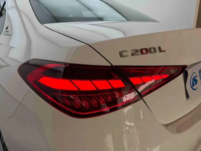 Mercedes-Benz C-Class 2022 Model C 200 L Sports Edition – фото 10