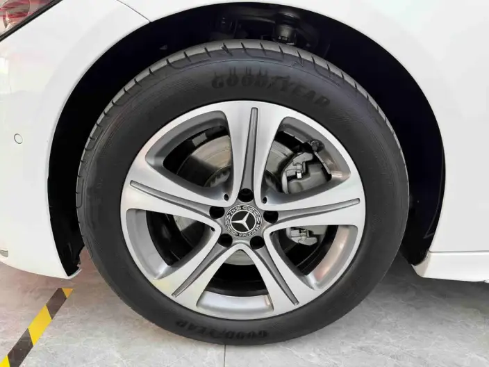 Mercedes-Benz C-Class 2022 Model C 200 L Sports Edition – фото 16