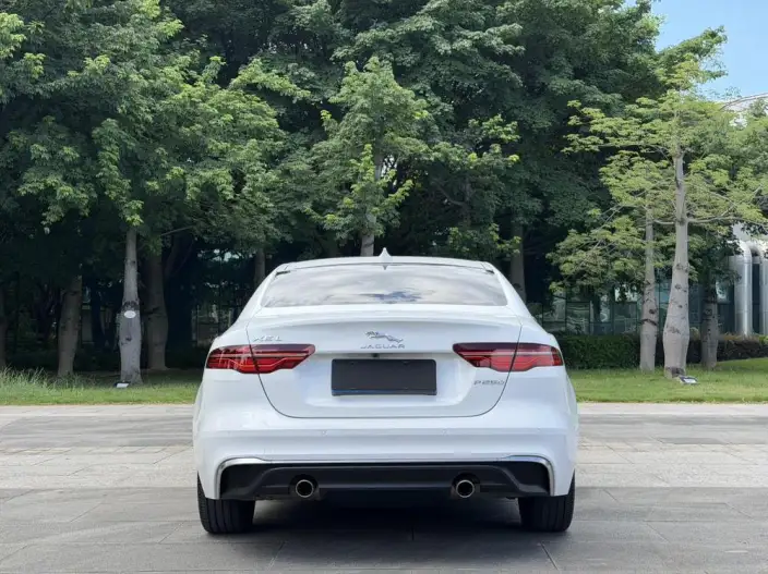 Jaguar XE L 2021 Model 2.0T 250PS S Enterprising Youya Edition – фото 5