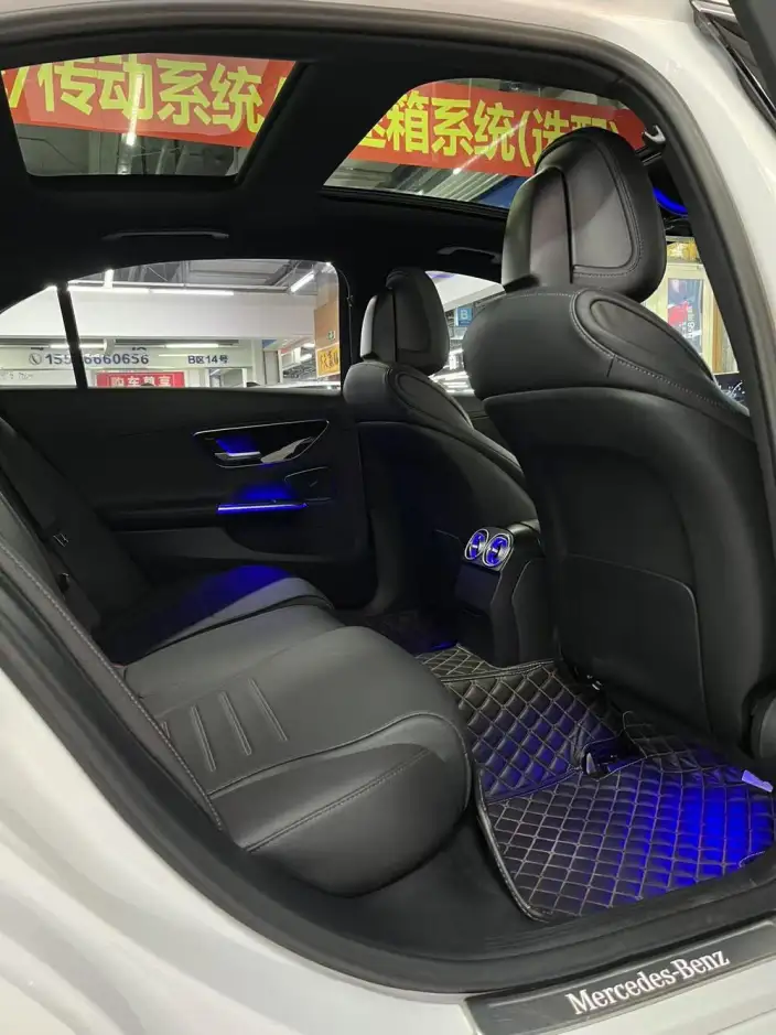 Mercedes-Benz C-Class 2023 Model Facelift C 260 L Sports Edition – фото 8