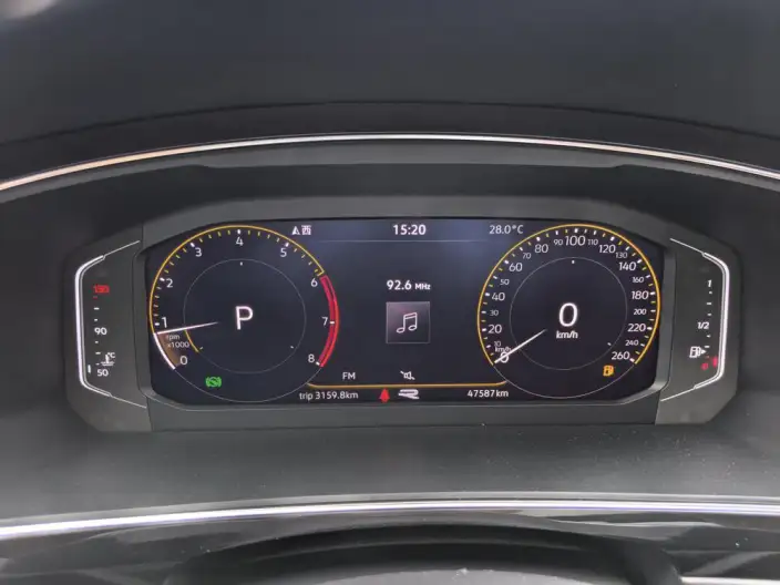 Volkswagen Tiguan L 2021 Model 330TSI Automatic 2WD R-Line Enjoy the version more – фото 11