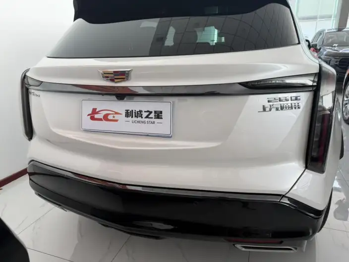 Cadillac XT5 2025 Model 28T 4WD Noble Model – фото 9