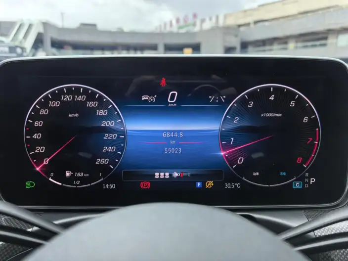 Mercedes-Benz C-Class 2024 Model C 260 L Sports Edition – фото 14