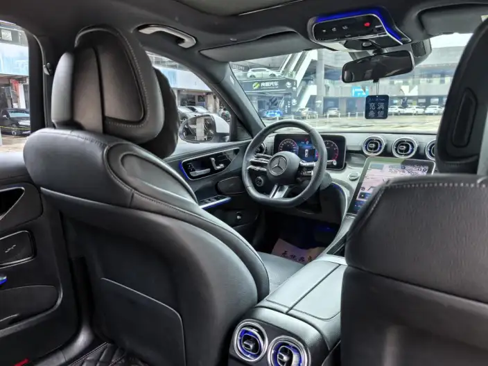 Mercedes-Benz C-Class 2024 Model C 260 L Sports Edition – фото 17