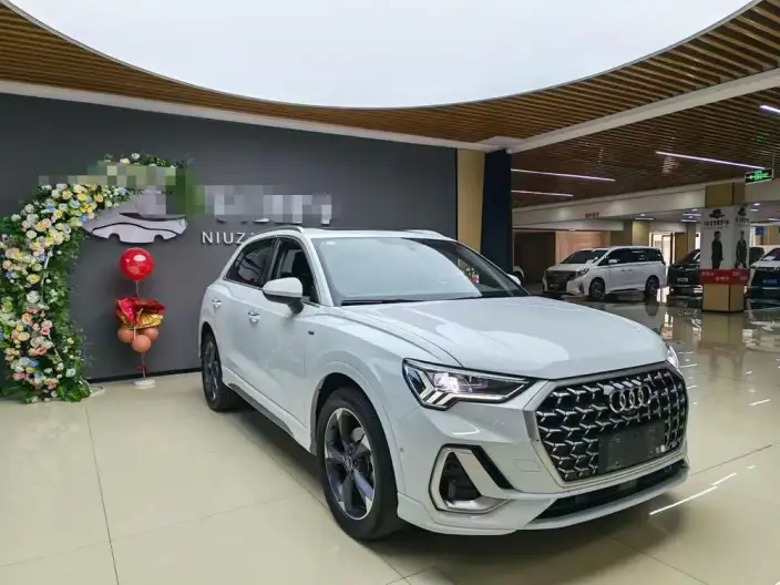 AUDI Q3 2024 Model 35 TFSI Fashion Dynamic Model – фото 3