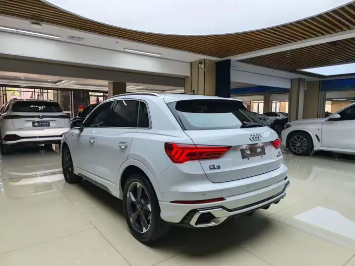 AUDI Q3 2024 Model 35 TFSI Fashion Dynamic Model – фото 4